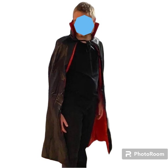 Vampire cape flowy black with red lining OS fits most - Picture 7 of 7